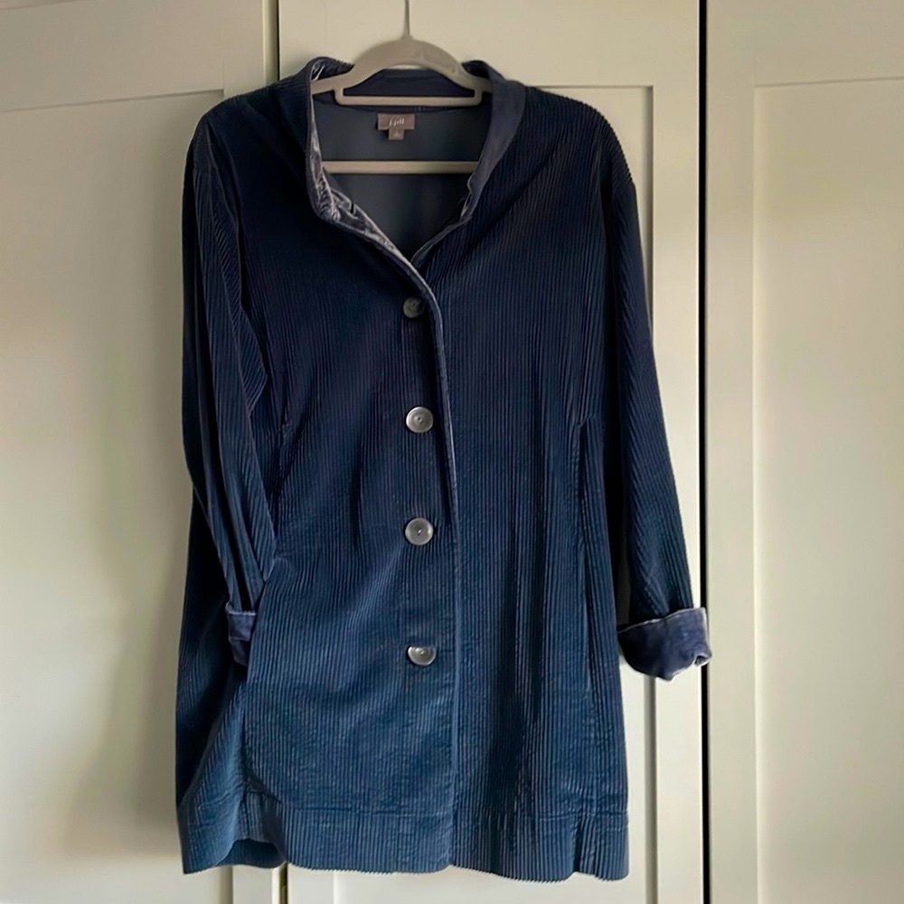J. Jill dusty blue gray corduroy barn jacket shacket.